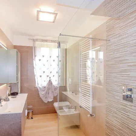 Cristina Holiday home Montemagno (Lucca)